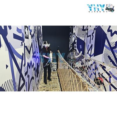 Командная игра: VR-арена для 8 игроков. Свободное перемещение. VR-квест в формате вечеринки.