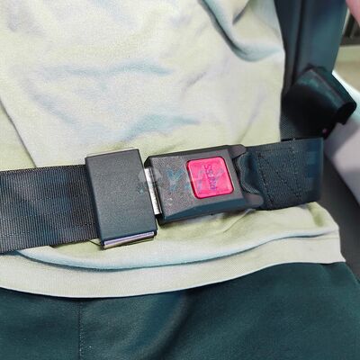 Новейший дизайн VR многопользовательская видеоигра Виртуальная реальность игры стрельба спорт 9d VR кинотеатр 4 места