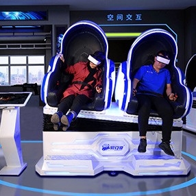 Розовый освещая имитатор кино мест 9D VR стула 2 яйца VR