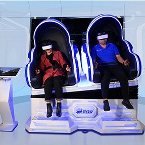 Двойной имитатор виртуальной реальности стула 2500W 9D яйца VR для зоны VR